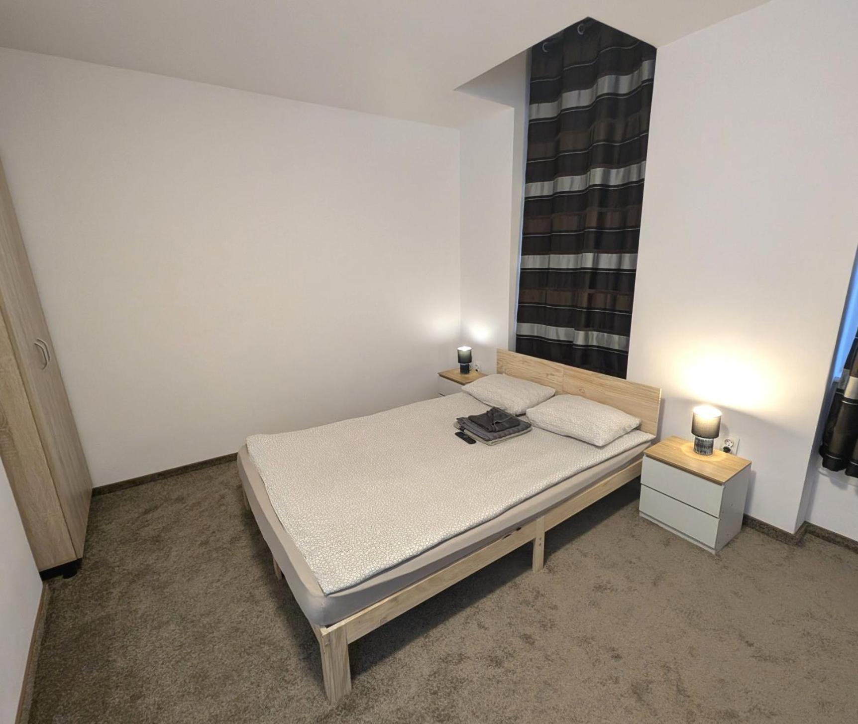 Sandor Central Studio Apartment Târgu-Mureş Exteriör bild